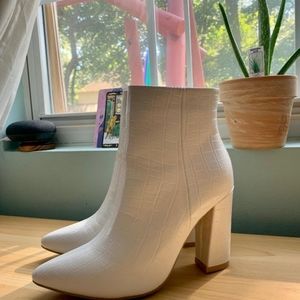 VEGAN WHITE LEATHER Heel Boots